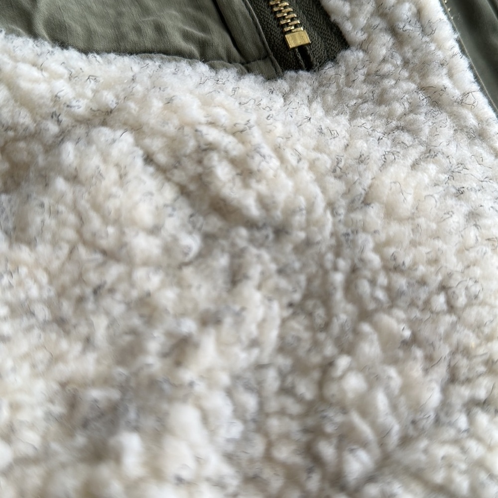 COPY - Free People Women’s Shearling Color Block Jacket - Small - Picture 11 of 14